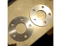 【メーカー不明】PCD112-5H 5mm スペーサー