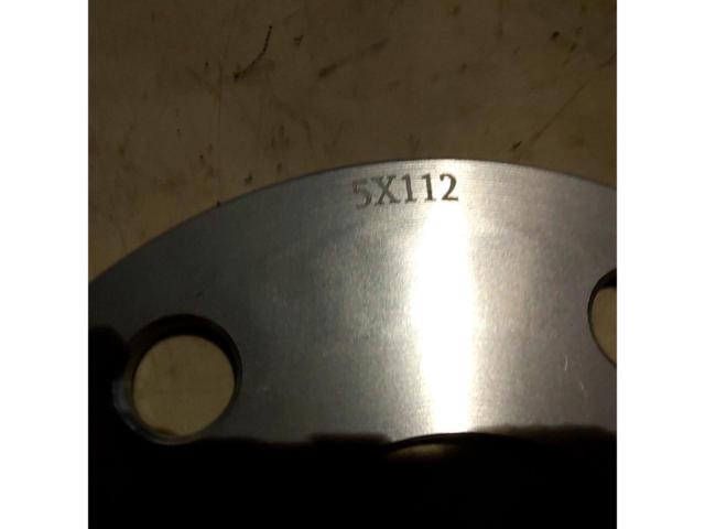 【メーカー不明】PCD112-5H 5mm スペーサー