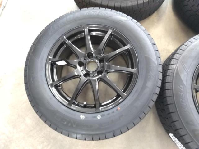 新品スタッドレスタイヤ付き! メーカー不明スポークホイール  + KENDA(ケンダ) KR36