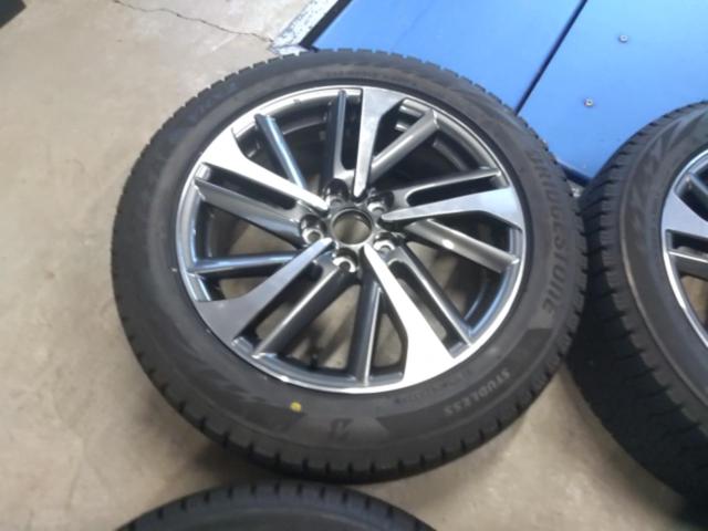 トヨタ純正(TOYOTA)  カローラクロス Zグレード 純正ホイール  + BRIDGESTONE(ブリヂストン) BLIZZAK VRX2