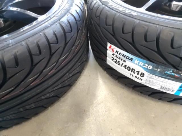 RAYS(レイズ) VERSUS(ベルサス)  VT125S  + KENDA(ケンダ) KR20