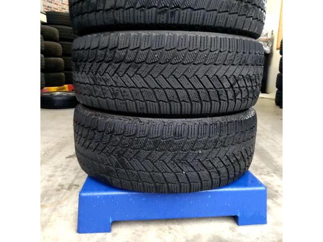 LEXUS純正
(レクサス)  NX450 純正20インチアルミホイール   + MICHELIN(ミシュラン) X-ICE SNOW SUV