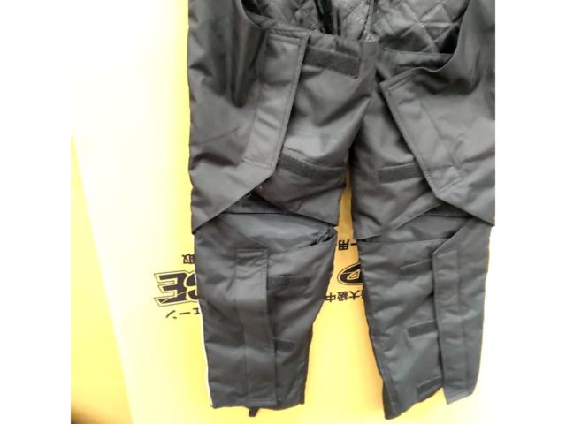 KOMINE Quick Overpants
Vestia
Size: L