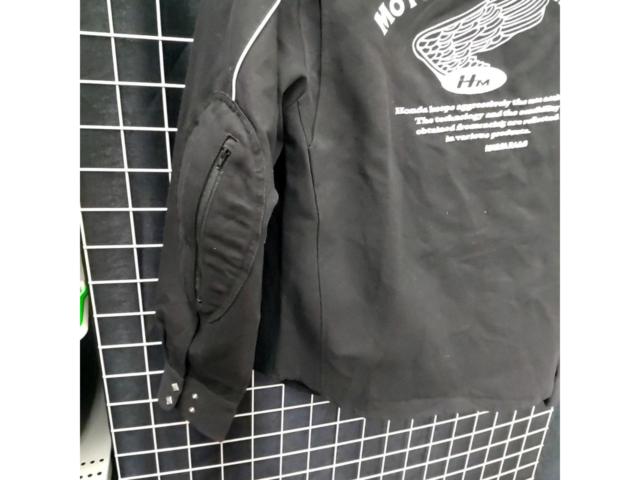 HONDA HM&SARA&G
Cotton jacket
L size