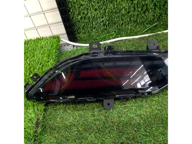 Revier スモークLEDリアバンパーライト 80系ハリアー
