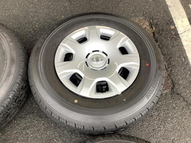 トヨタ純正(TOYOTA)  ハイエース 200系 純正スチールホイール + BRIDGESTONE ECOPIA RD613 107/105S LT  + BRIDGESTONE(ブリヂ