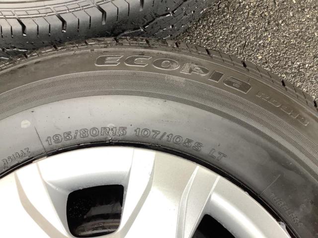 トヨタ純正(TOYOTA)  ハイエース 200系 純正スチールホイール + BRIDGESTONE ECOPIA RD613 107/105S LT  + BRIDGESTONE(ブリヂ