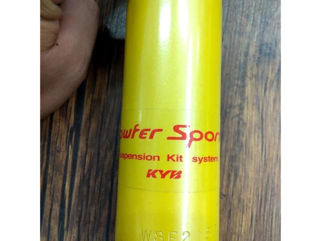 【KYB】  Lowfer Sports ショックアブソーバー