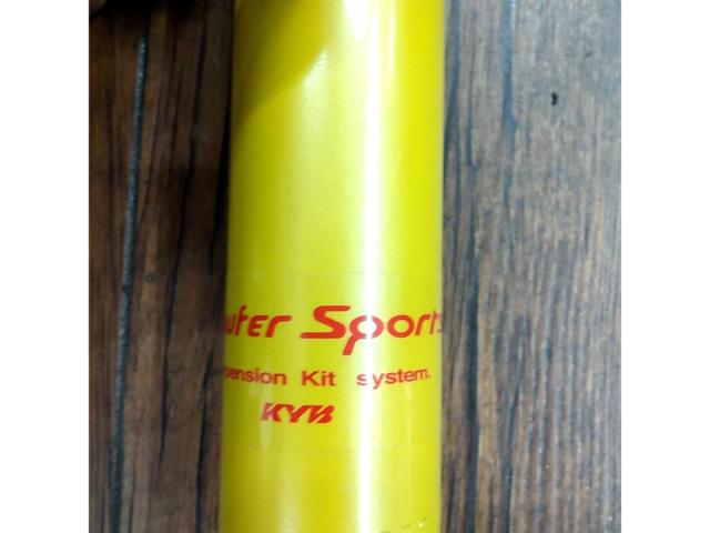 【KYB】  Lowfer Sports ショックアブソーバー