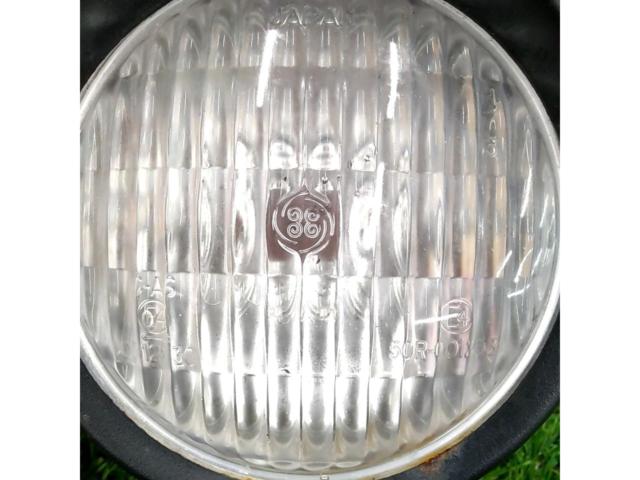 Unknown Manufacturer
General-purpose headlight