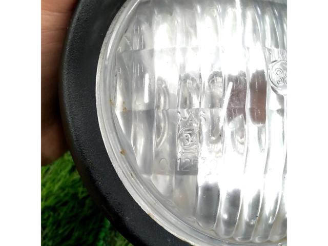 Unknown Manufacturer
General-purpose headlight