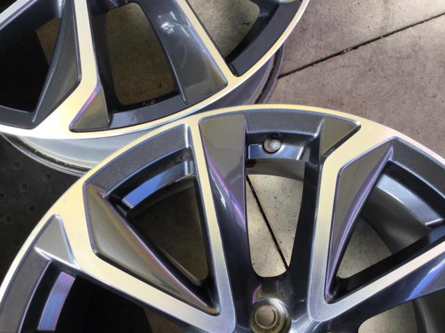 TOYOTA カローラスポーツ/GZグレード純正ホイール