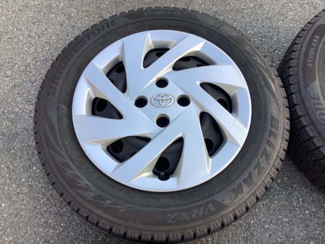 TOYOTA アクア スチールホイール + BRIDGESTONE VRX2