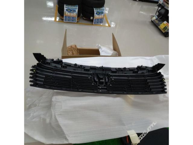 【ホンダ純正】RV系ヴェゼル eHEV 純正グリル