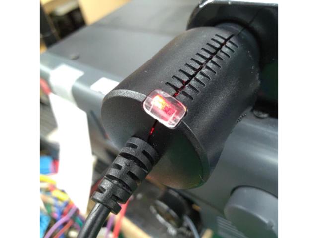 メーカー不明 7インチポータブル型ディスプレイオーディオ