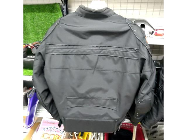 DUHAN jacket
XL size