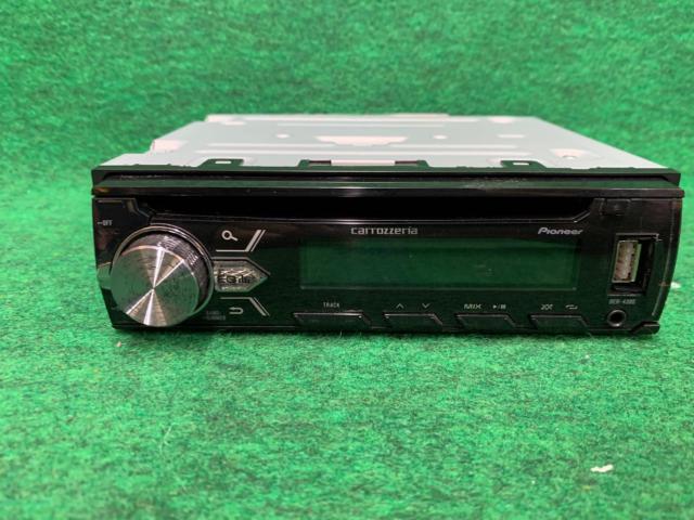 carrozzeria DEH-4300 1DIN CD/USB/フロントAUX/ラジオ
