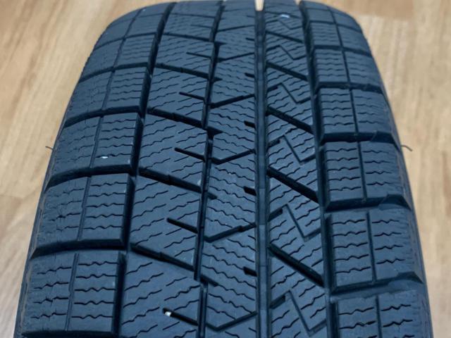 ひな壇下1 BRIDGESTONE BALMINUM KR10 + DUNLOP WINTERMAXX WM03