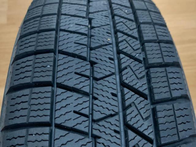 ひな壇下1 BRIDGESTONE BALMINUM KR10 + DUNLOP WINTERMAXX WM03