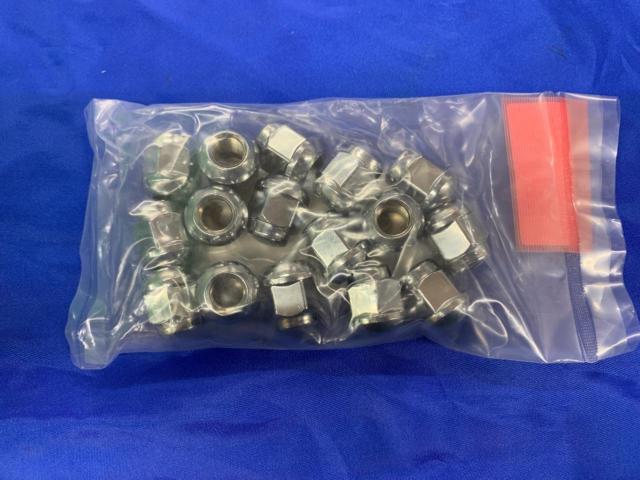 【16個・シルバー】ホンダ 純正ナットセット 品番:08W42-SR3-B00