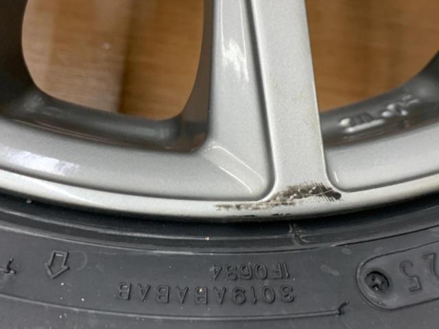 ひな壇下2 LEBEN BL1 + GOODYEAR ICE NAVI8