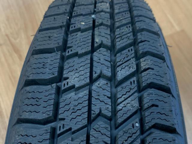 ひな壇下2 LEBEN BL1 + GOODYEAR ICE NAVI8