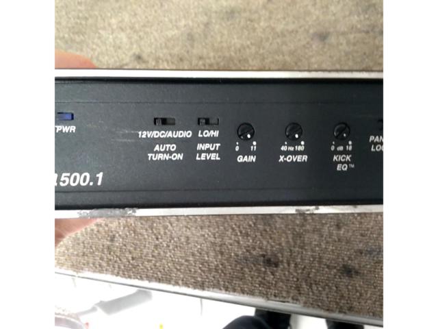 KICKER IQ500.1 パワーアンプ