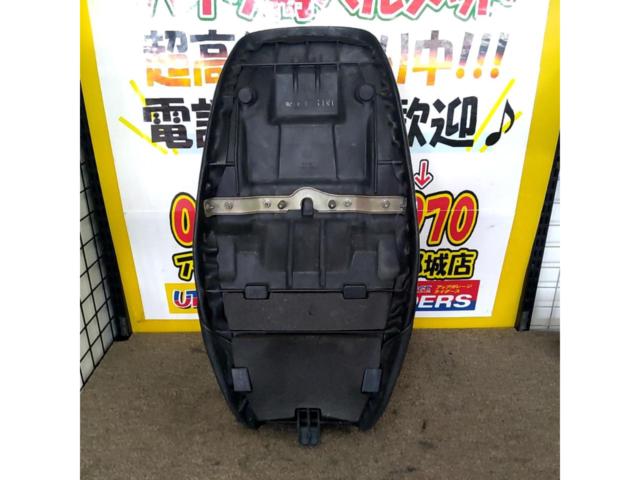 【ゼファーχ】KAWASAKI(カワサキ) 純正シート