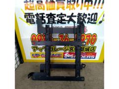 NV350 Caravan/E26 Kawai Manufacturing Co., Ltd.
Seat rail/driver's side N079R