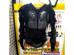 2【サイズXXL】メーカー不明 ボディプロテクター