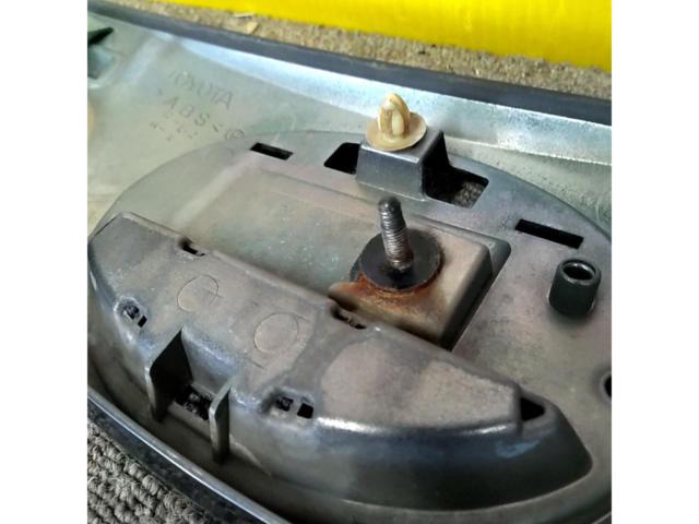 【80系ヴォクシー】TOYOTA(トヨタ)純正 グリルカバー