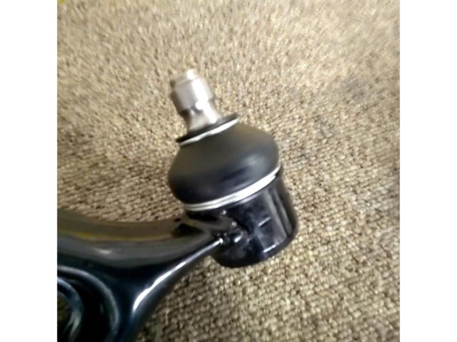 【ワゴンR/MC22S】メーカー不明  ロアアーム左右セット