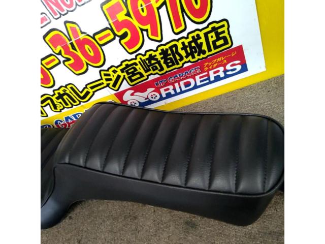 【ドラッグスター1100クラシック】 ガレージT&F タックロールダブルシート