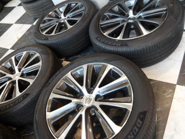 トヨタ純正(TOYOTA)  210系クラウン後期 アスリートターボ 純正ホイール   + DUNLOP(ダンロップ) SPORT MAXX LUX