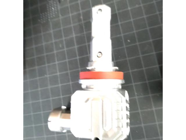 【メーカー不明】M5P  H8/H11 /16LED フォグランプ