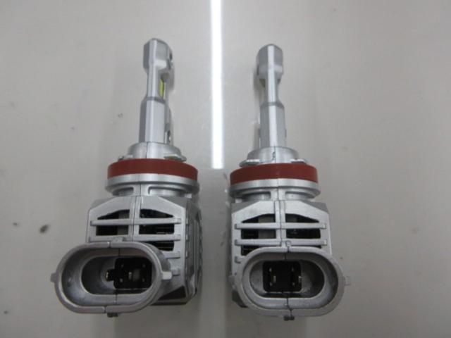 【メーカー不明】M5P  H8/H11 /16LED フォグランプ