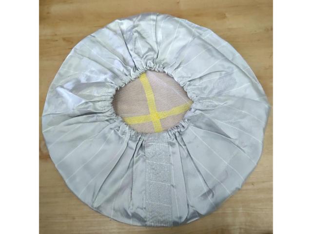 【メーカー不明】スノーソックス(布製タイヤチェーン)