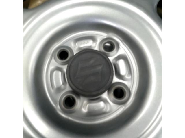 *This product is for wheels only.* Genuine SUZUKI Hustler steel wheels.