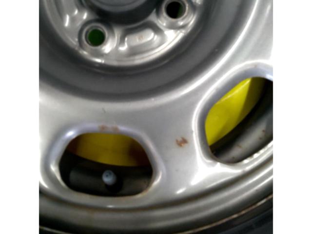 *This product is for wheels only.* Genuine SUZUKI Hustler steel wheels.