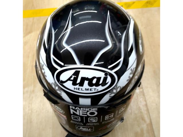 AraiRAPID-NEO
HAGA
DARK (Haga Dark)
L size