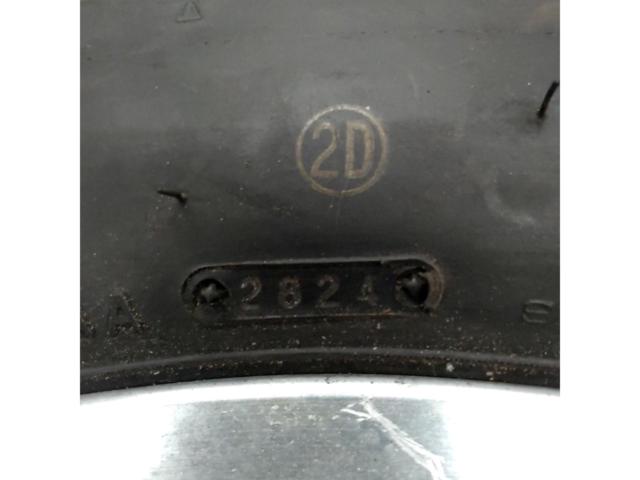 Harley-Davidson Street Glide
Original wheel