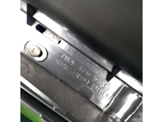 【ホンダ】RF系ステップワゴン純正フロントグリル