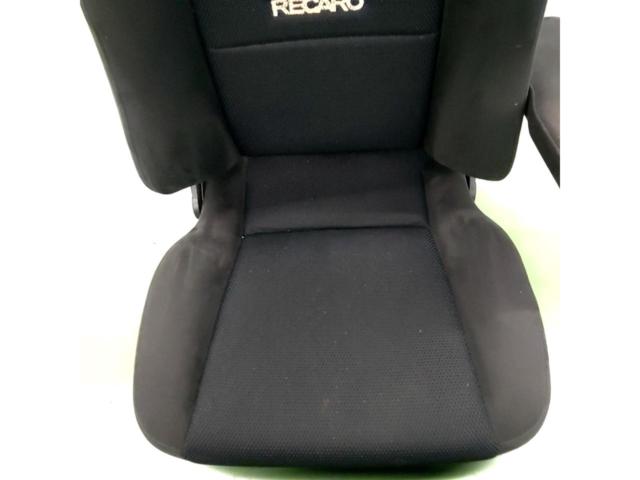 RECAROLX-VF
With armrest
Genuine