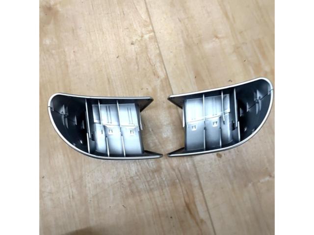 RECARO belt hole cover
Col: Silver