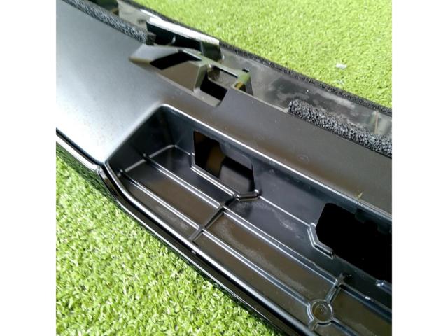 【スバル純正】インプレッサGU7純正ルーフスポイラー