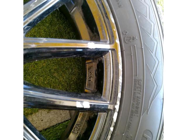 【BADX(バドックス)】D.O.S.(ディーオーエス) スポークホイール+【GOODYEAR】ICE NAVI7+【GOODYEAR】ICE NAVI8
