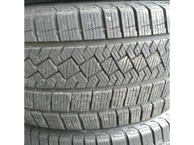 PIRELLIICE
ZERO
ASIMMET
RICO