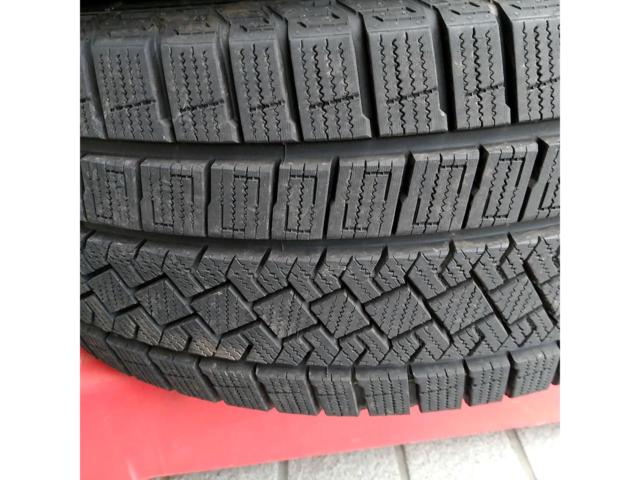 PIRELLIICE
ZERO
ASIMMET
RICO