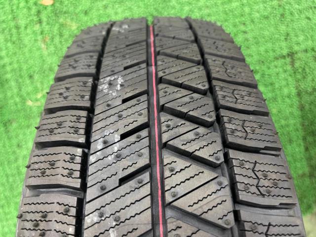 weds(ウェッズ)  AXEL  + BRIDGESTONE(ブリヂストン) BLIZZAK VRX3