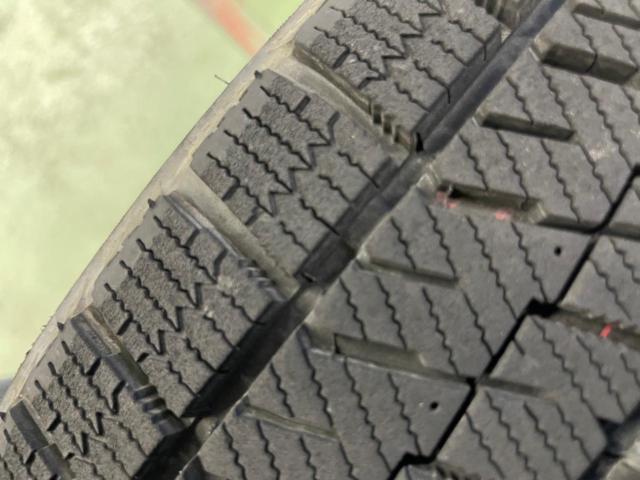 DUNLOP  PRD + BRIDGESTONE BLIZZAKBLIZZAK VRX2